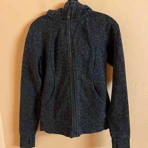 Lululemon Scuba Hoodie Light Cotton Fleece Size 6 Camo